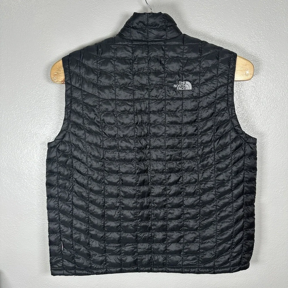 The North Face ThermoBall Trekker Vest Sz XXL Black Logo Gorpcore Logo NF0A3LHD